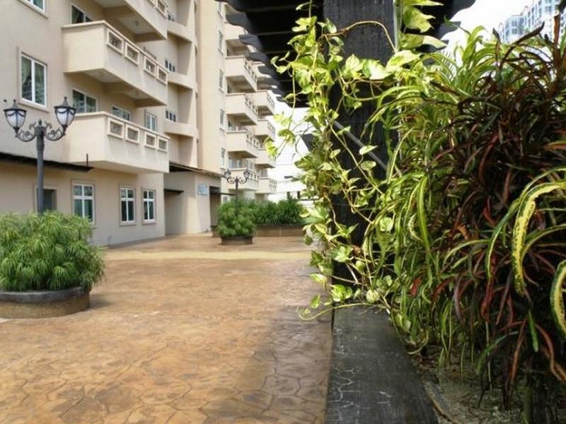 Alora Hotel Penang Пенанг Экстерьер фото