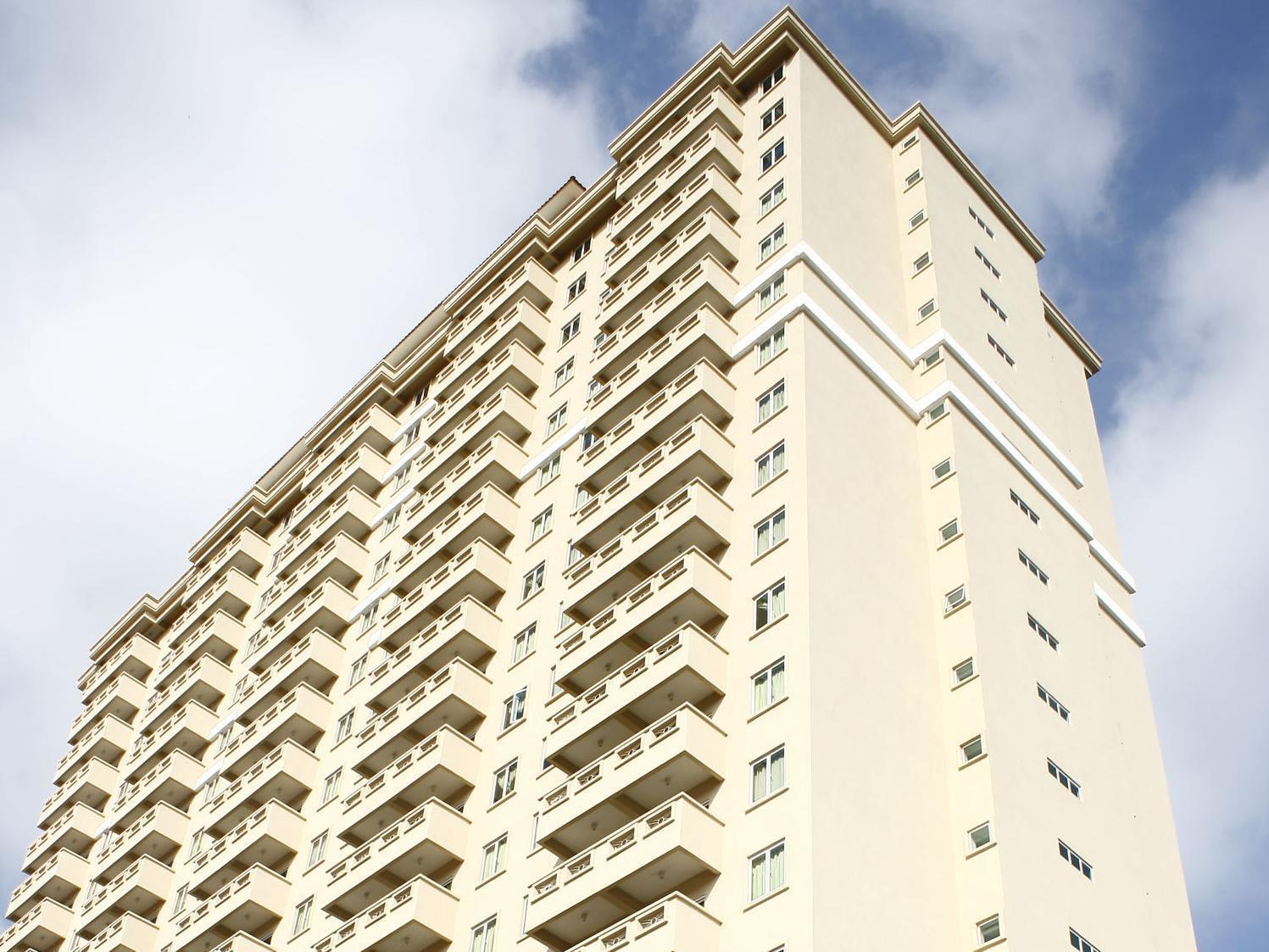 Alora Hotel Penang Пенанг Экстерьер фото