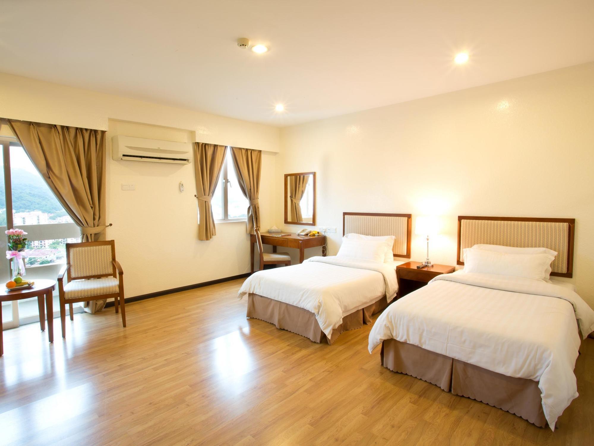 Alora Hotel Penang Пенанг Экстерьер фото